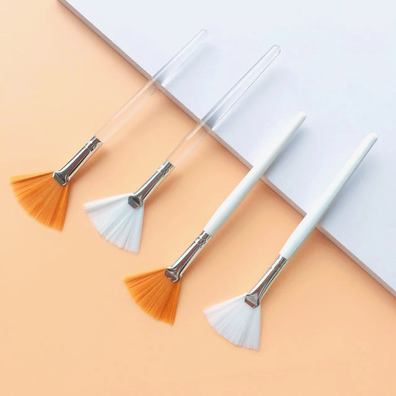 10/20/50pcs Fan Shape Foundation Makeup Brushes Multifunctional Facial Mask Brush Essential Oil Women Beauty Makeup Tools Brush
