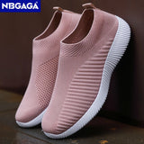 New Pink Sneakers For Women Casual Shoes Comfortable Vulcanized Shoes Breathable Ladies Slip On Flats Shoes Loafers Plus Size 42