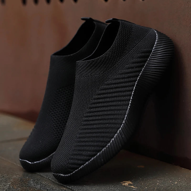 New Pink Sneakers For Women Casual Shoes Comfortable Vulcanized Shoes Breathable Ladies Slip On Flats Shoes Loafers Plus Size 42